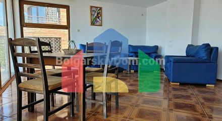 Трехкомнатная квартира в районе Русалка