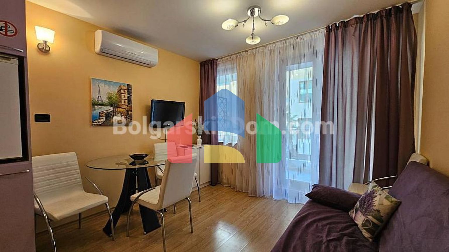 Двухкомнатная квартира в Райский Сад