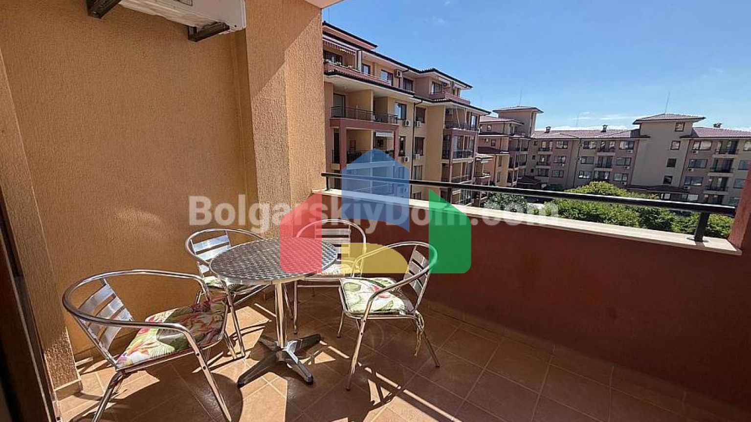 Трехкомнатная квартира в Меджик Дримс