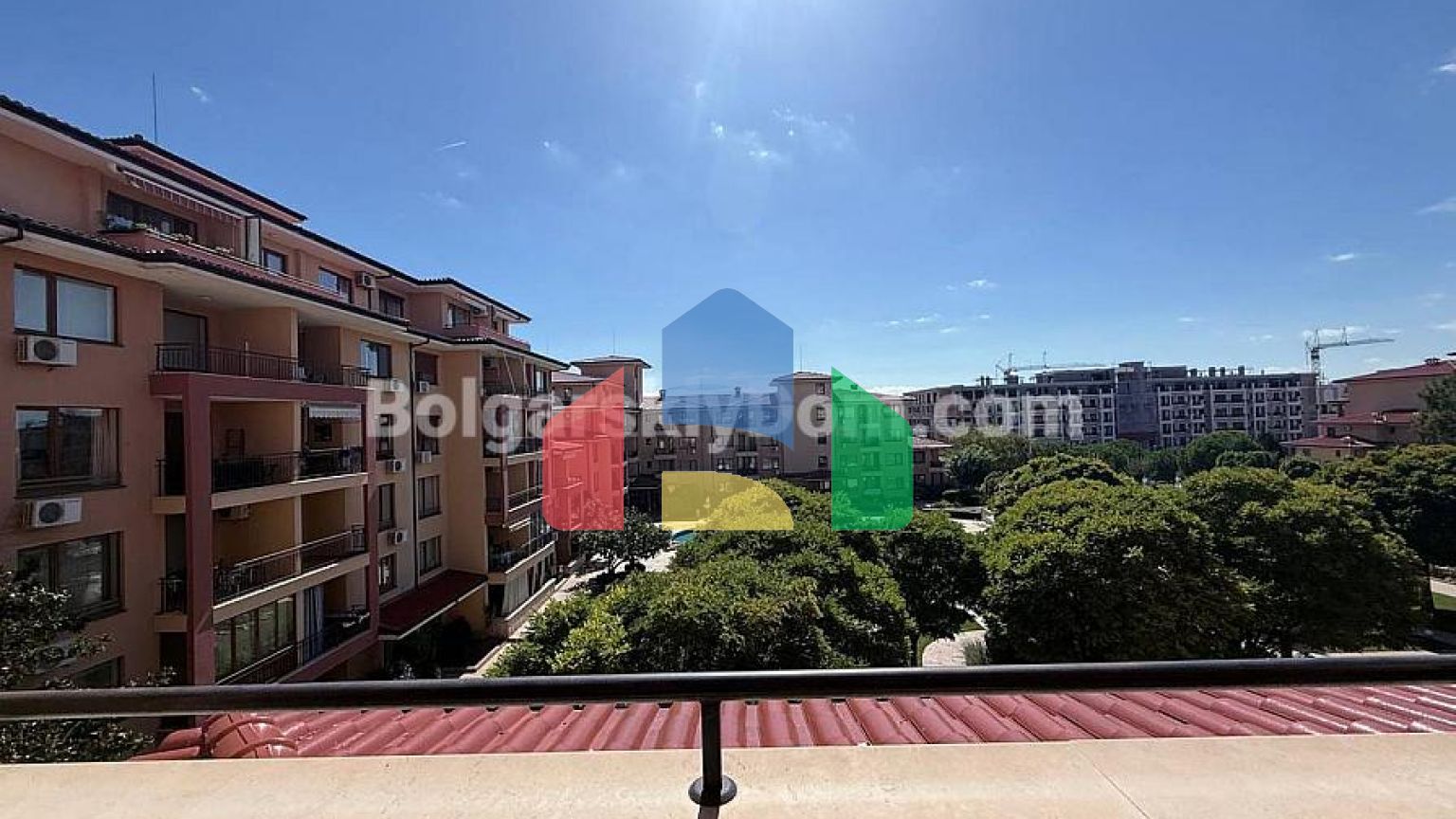 Трехкомнатная квартира в Меджик Дримс