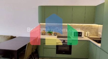 Трехкомнатная квартира в Арена 1