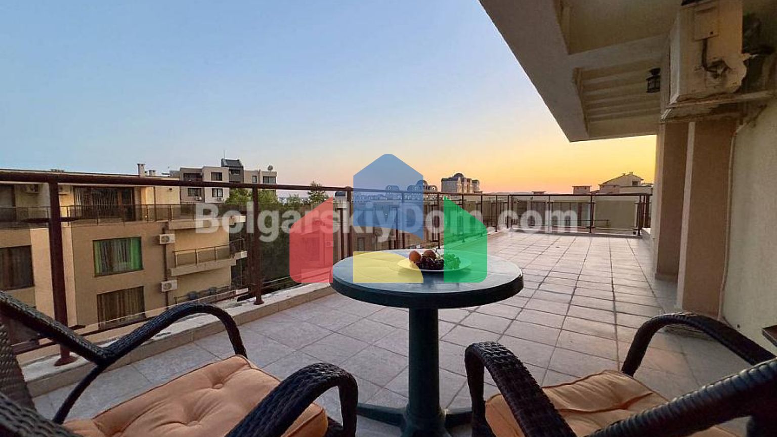 Четырехкомнатная квартира в Антония