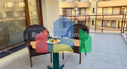 Четырехкомнатная квартира в Антония