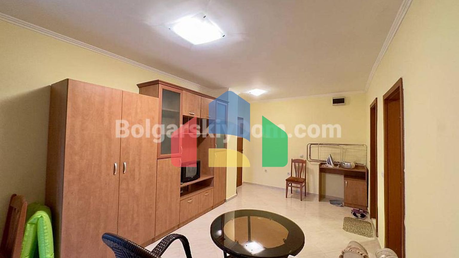 Четырехкомнатная квартира в Антония