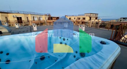 Четырехкомнатная квартира в Антония