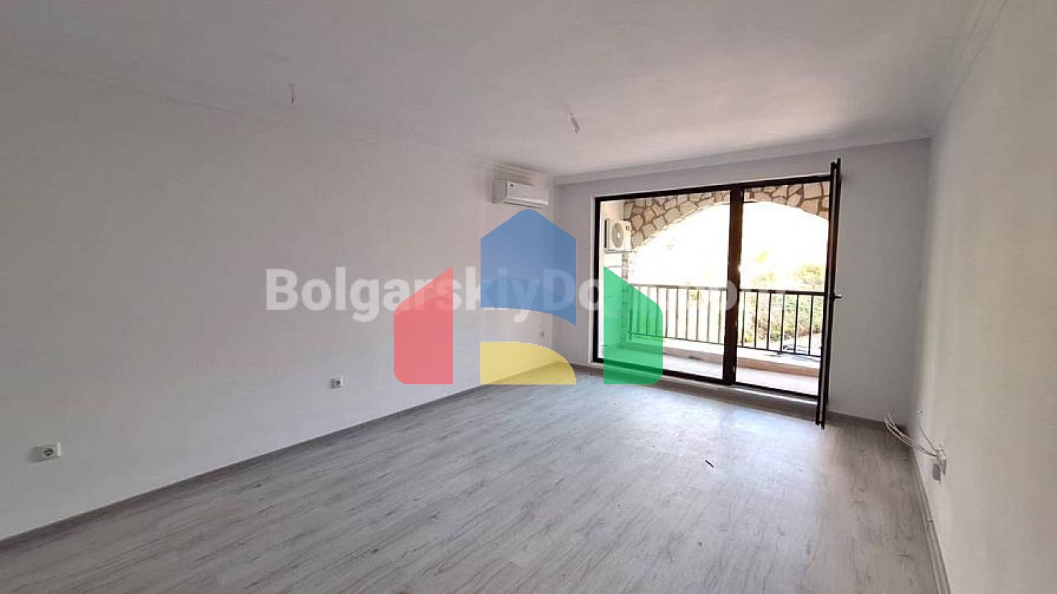 Трехкомнатная квартира в Этера 4