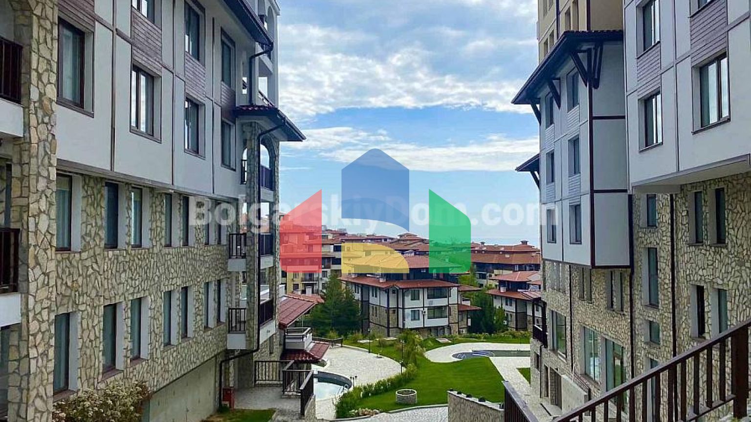 Трехкомнатная квартира в Этера 4