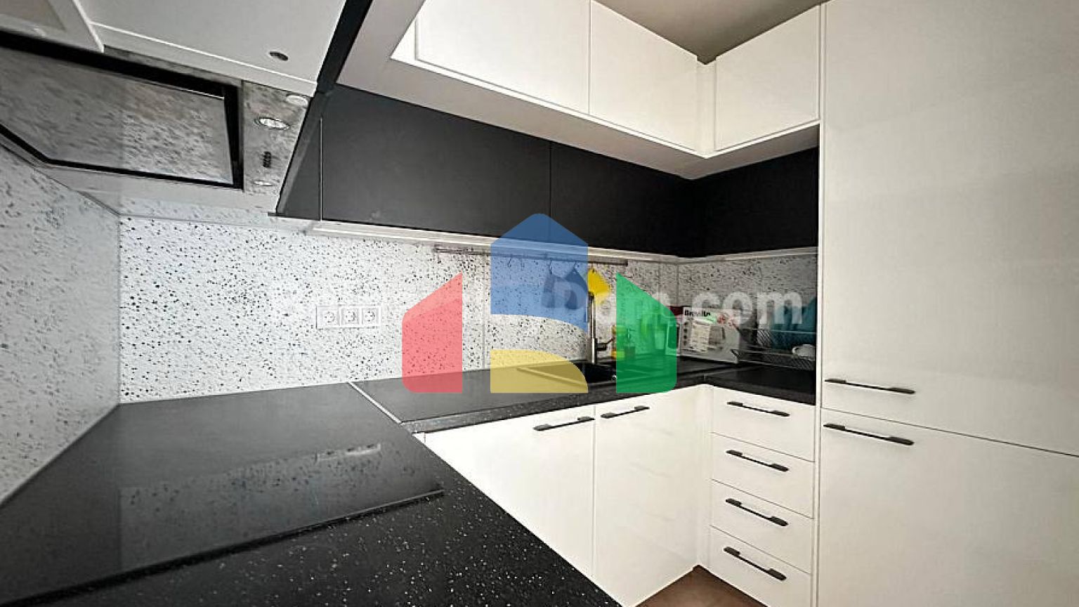 Двухкомнатная квартира в Краун Форт