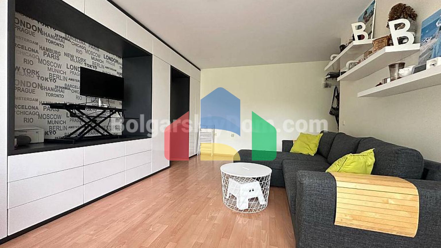 Двухкомнатная квартира в Краун Форт