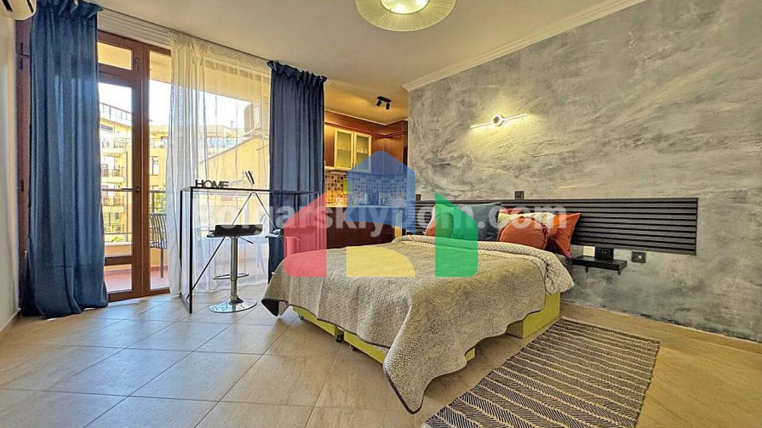 Квартира-студия в Антония