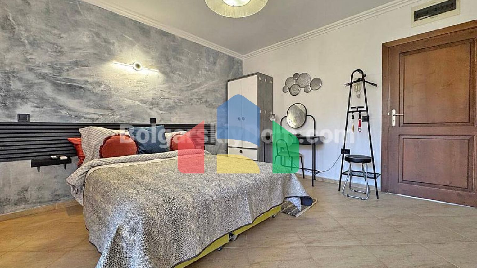 Квартира-студия в Антония