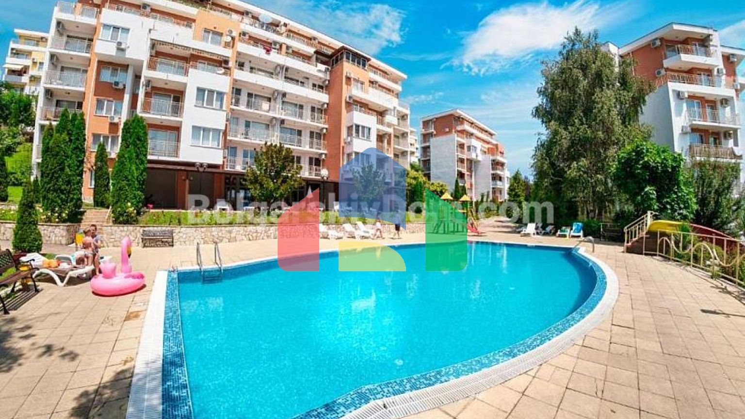 Трехкомнатная квартира в Империал Форт Клуб