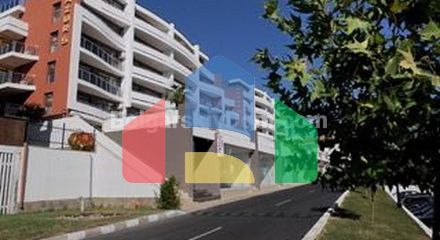 Двухкомнатная квартира в Лазур 4