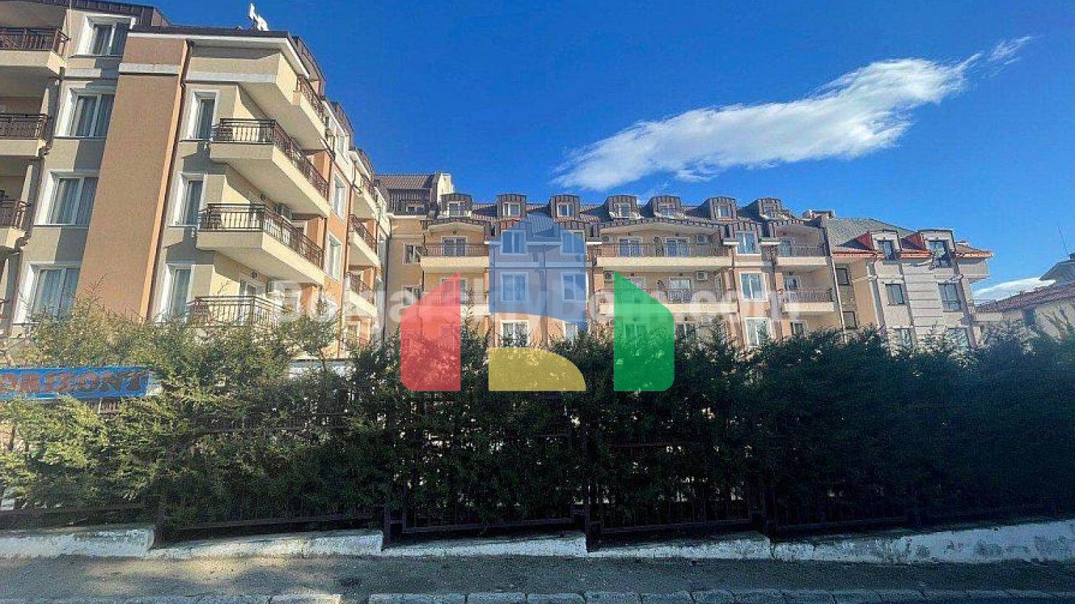 Квартира-студия в Горизонт