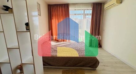 Квартира-студия в Морски Фар