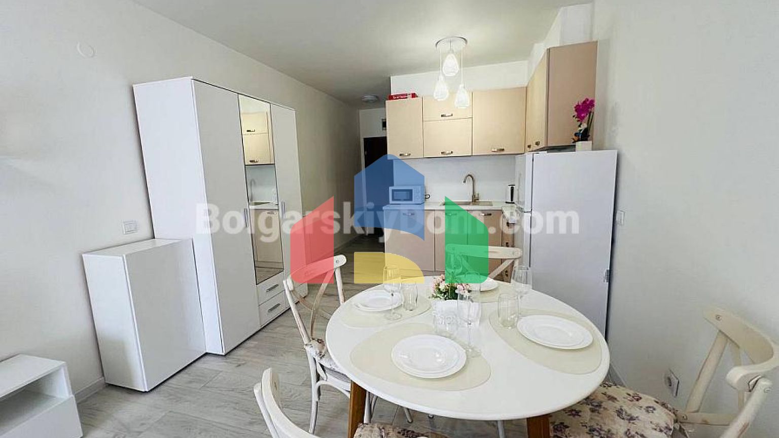 Квартира-студия в Морски Фар