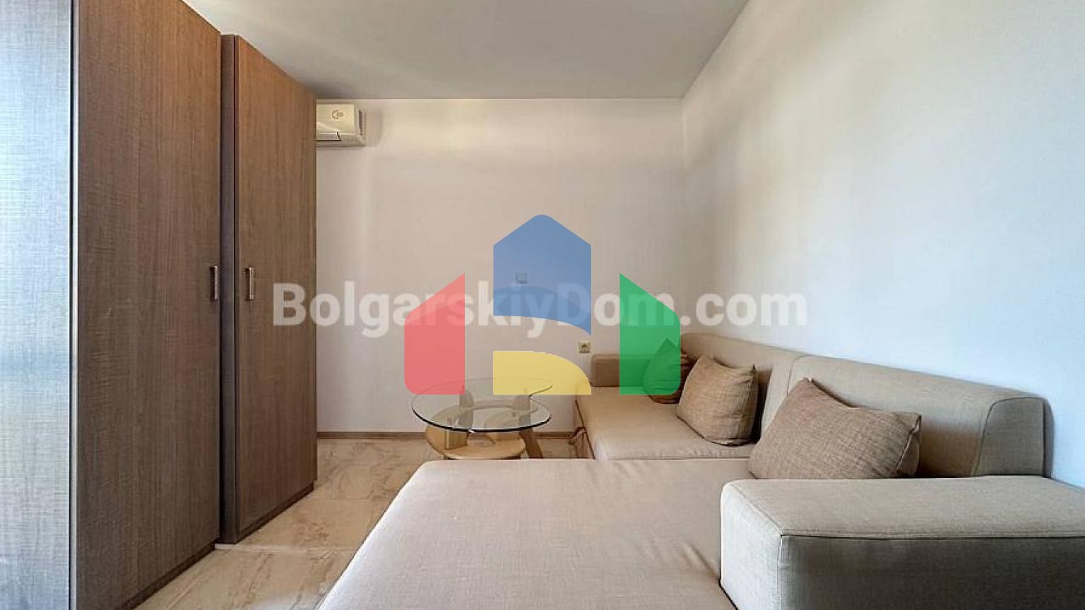 Двухкомнатная квартира в Радуга 2