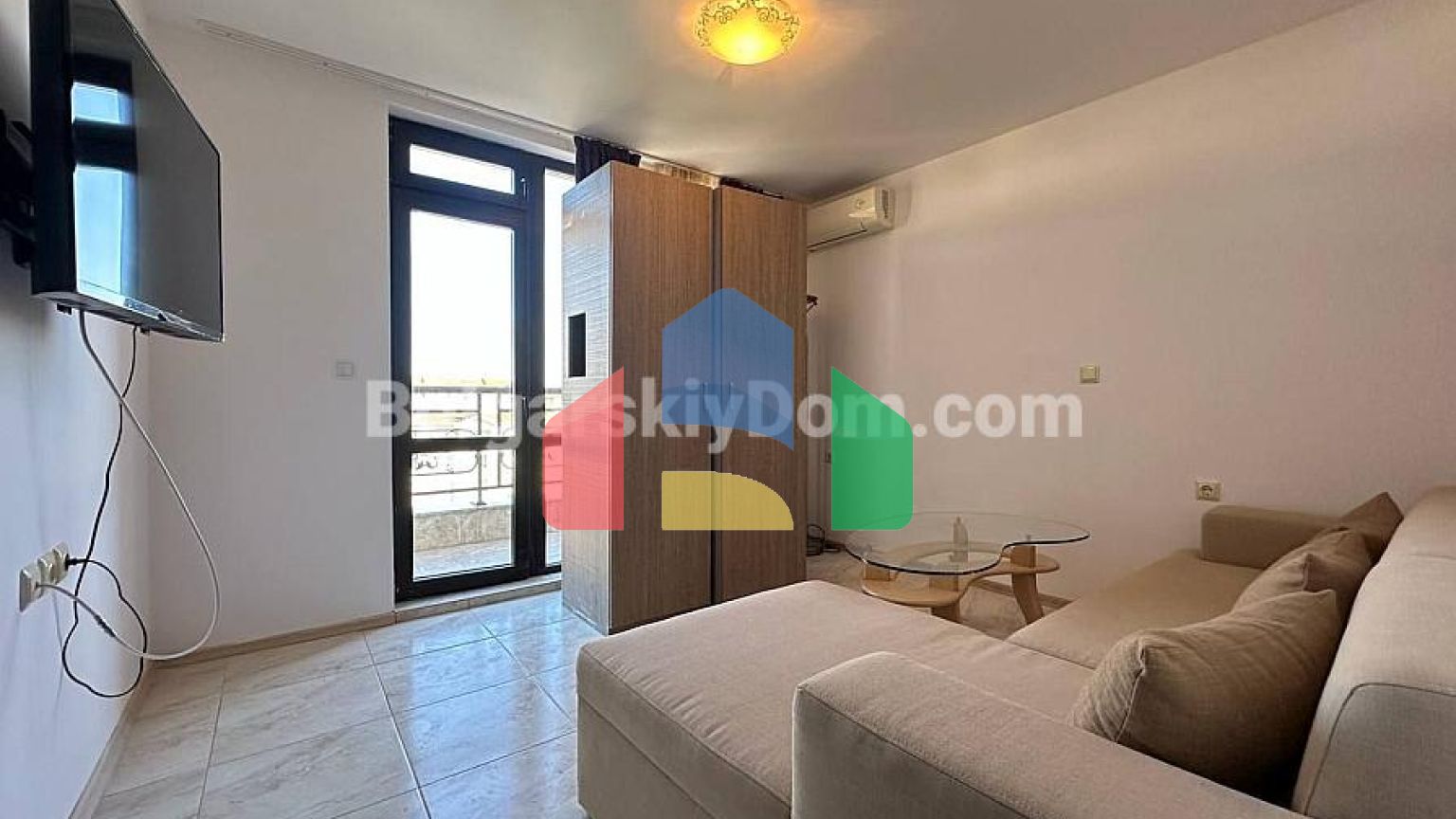 Двухкомнатная квартира в Радуга 2