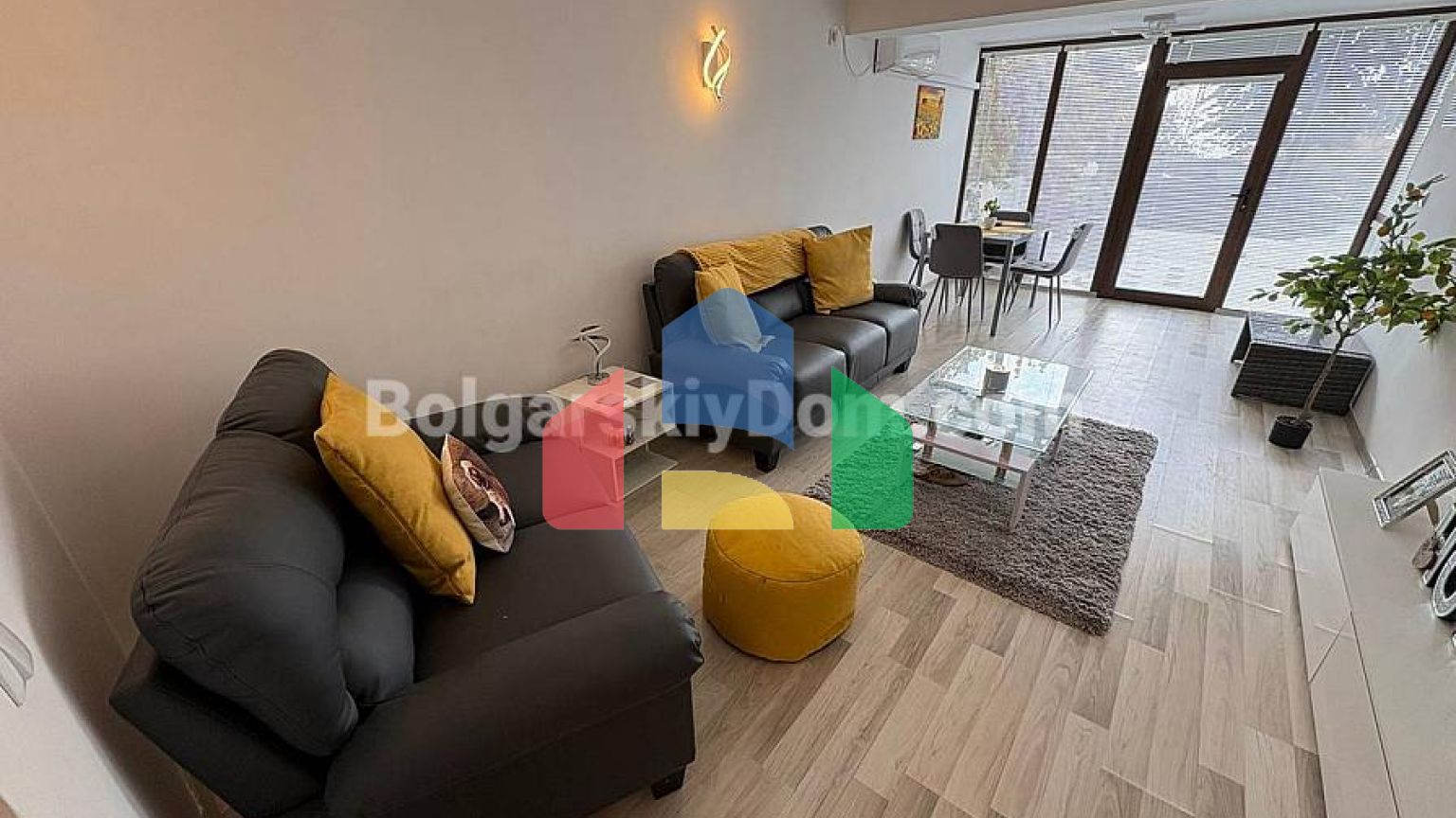 Трехкомнатная квартира в Святом Власе