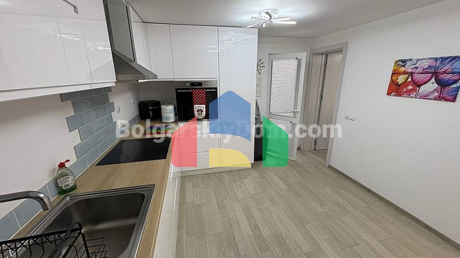 Трехкомнатная квартира в Святом Власе