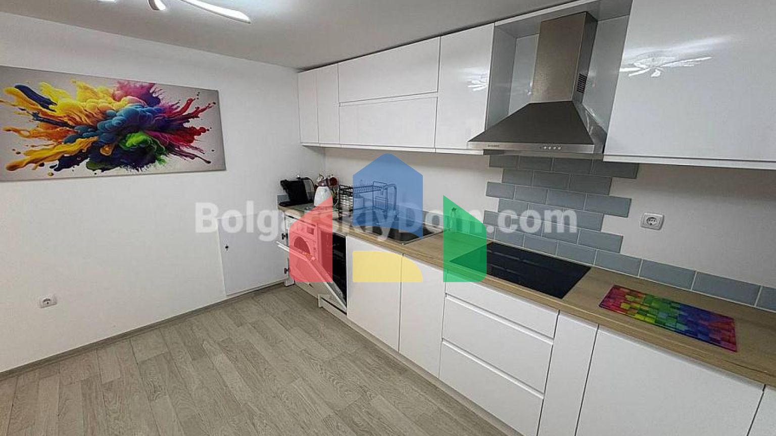 Трехкомнатная квартира в Святом Власе