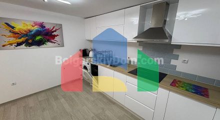 Трехкомнатная квартира в Святом Власе