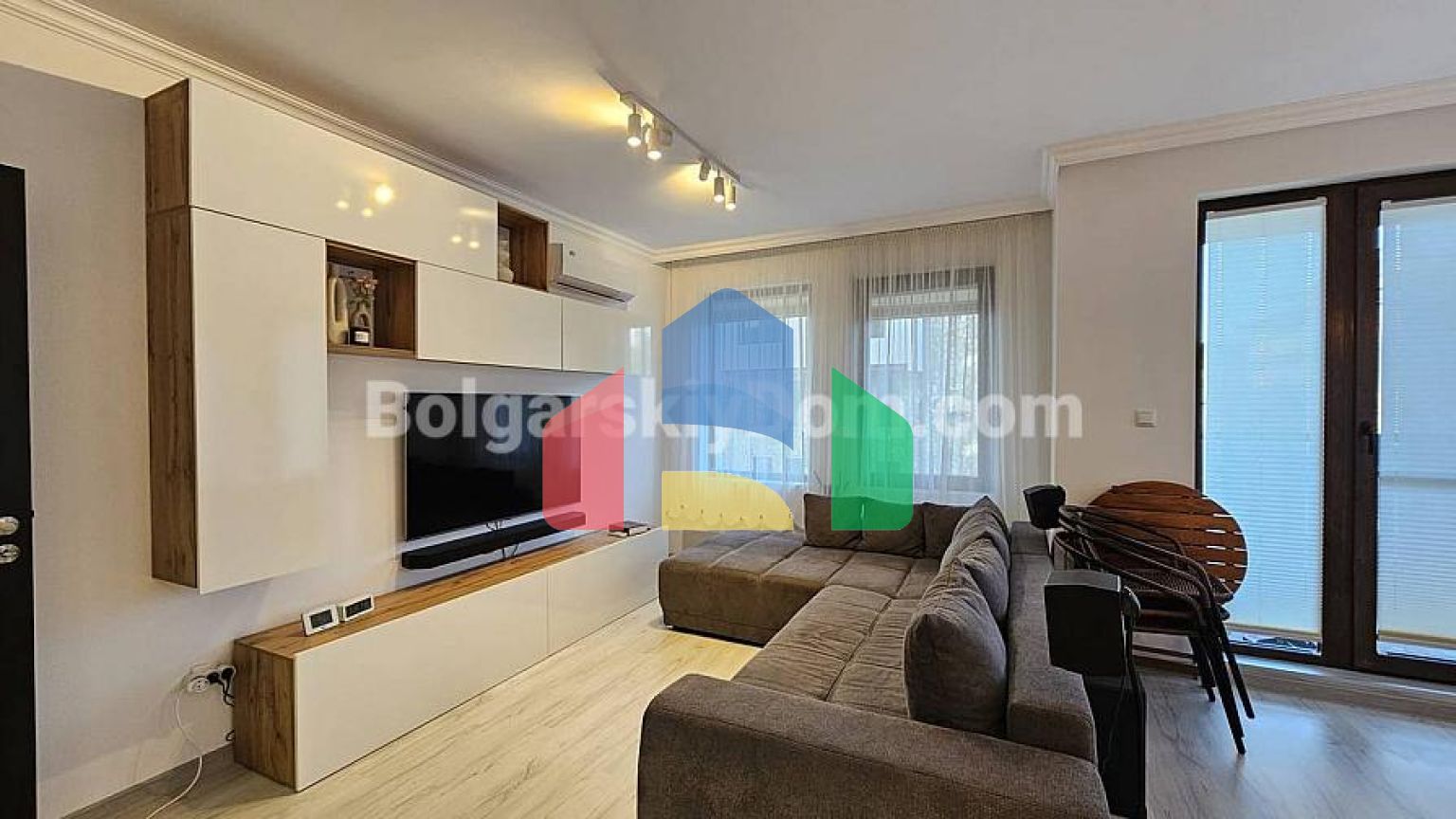 Двухкомнатная квартира в Этера 4