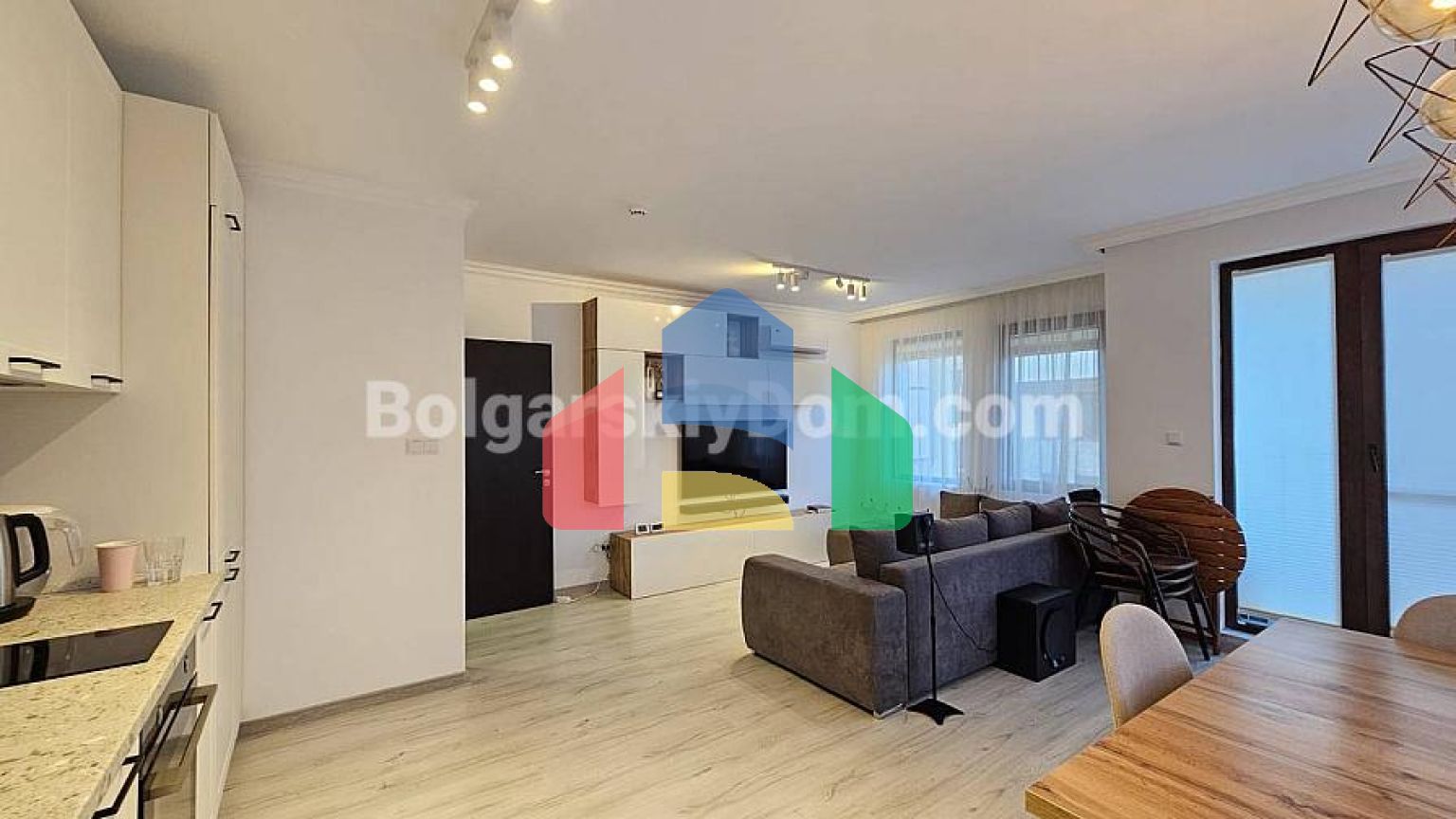 Двухкомнатная квартира в Этера 4