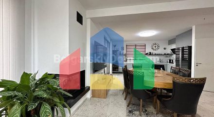 Дом в Близнаци