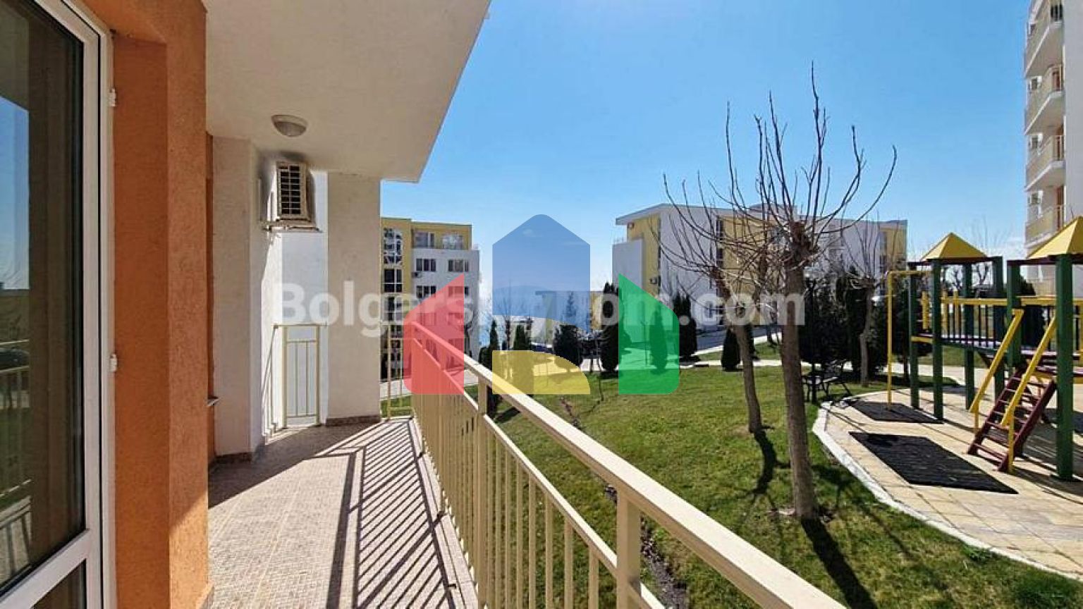 Трехкомнатная квартира в Империал Форт Клуб