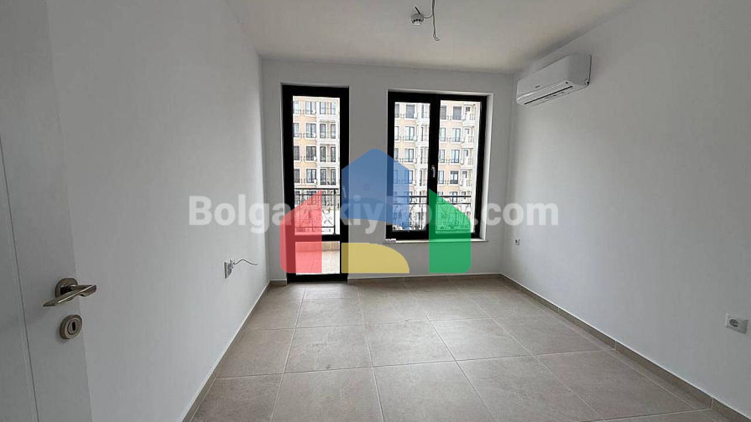 Двухкомнатная квартира в Империум 1