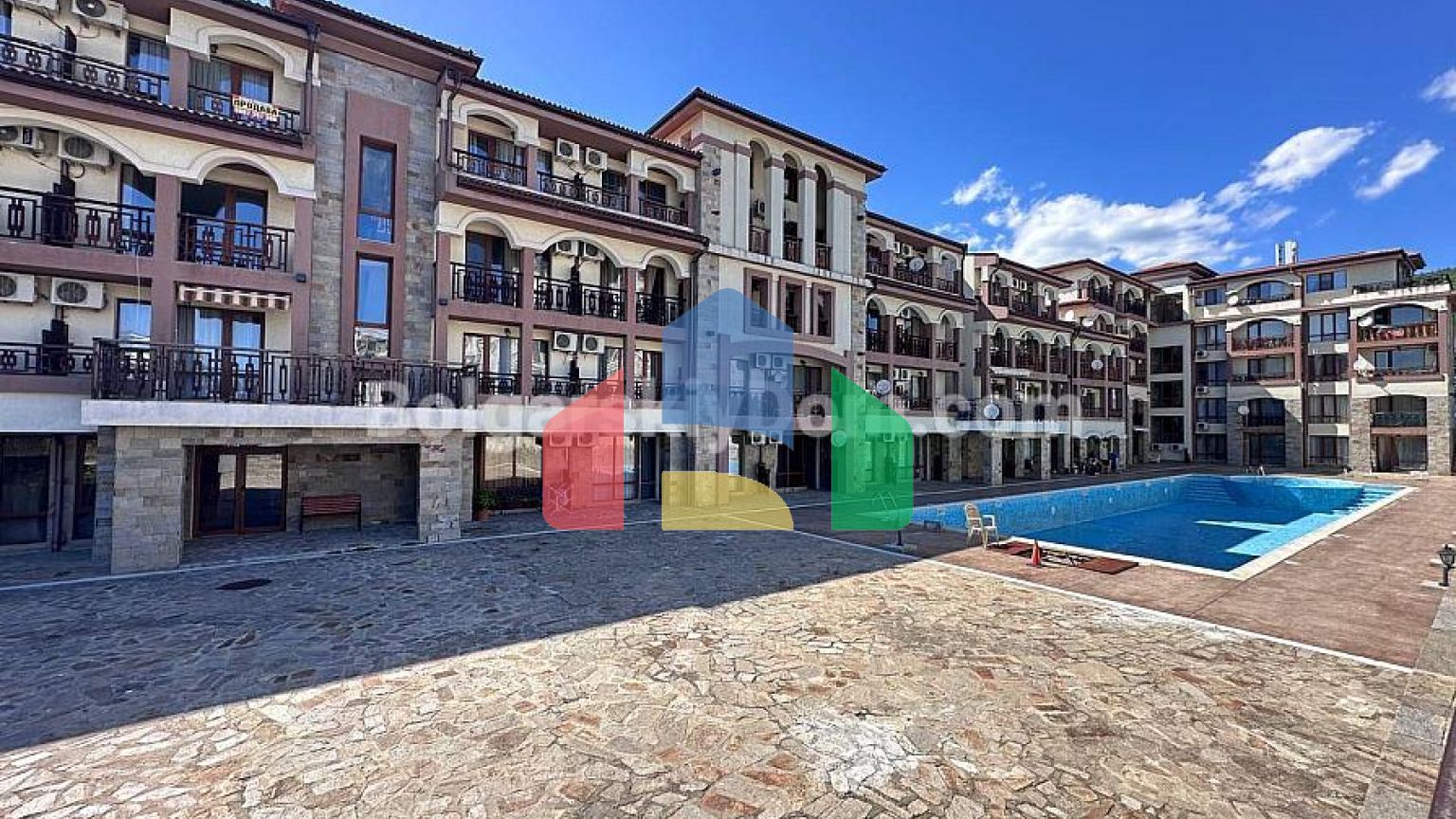 Квартира-студия в Панорама Бей