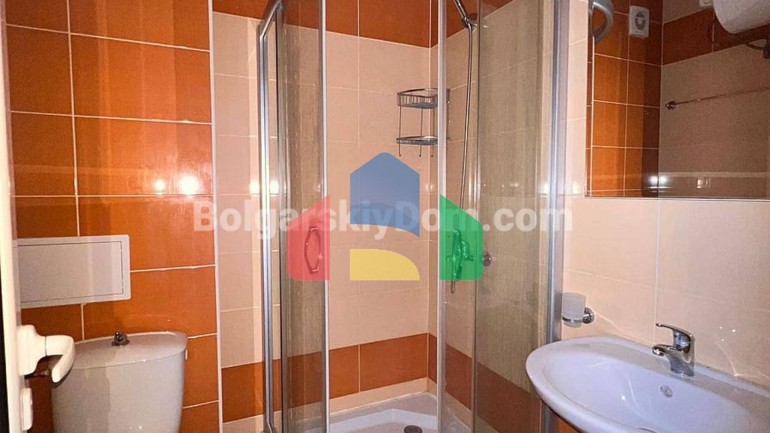 Стильная двухкомнатная квартира в Вилла Анторини