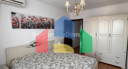 Стильная двухкомнатная квартира в Вилла Анторини