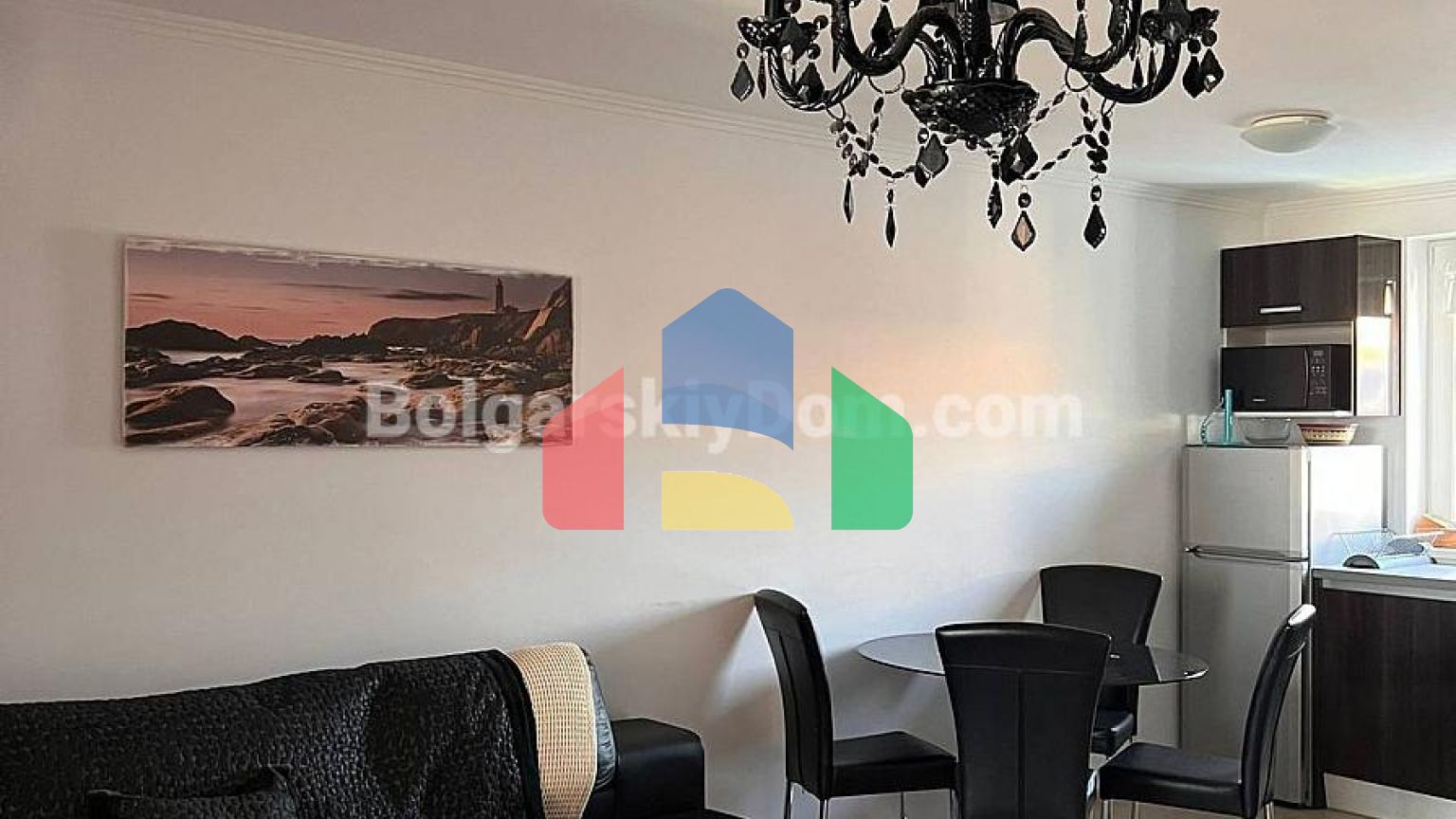 Стильная двухкомнатная квартира в Вилла Анторини