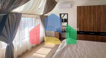 Трехкомнатная квартира в Феникс