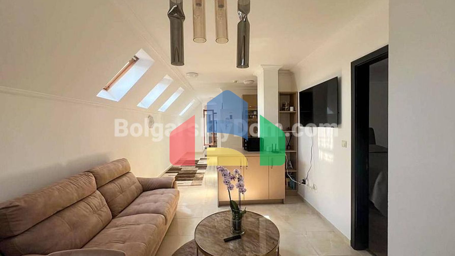 Трехкомнатная квартира в Феникс