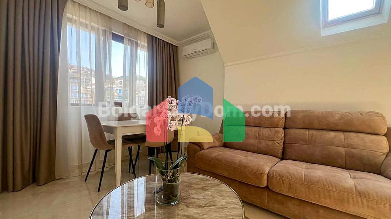 Трехкомнатная квартира в Феникс