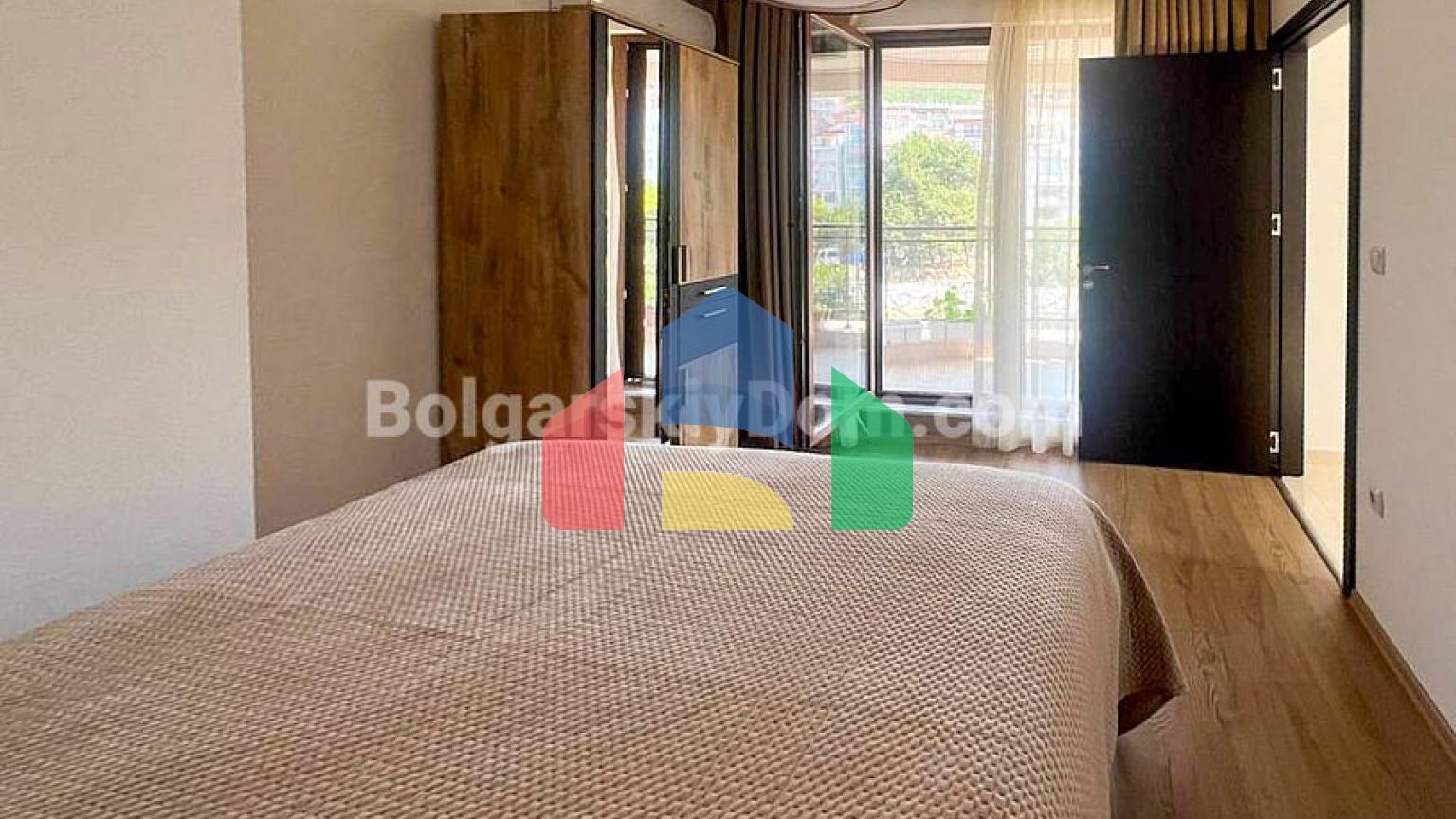 Трехкомнатная квартира в Феникс