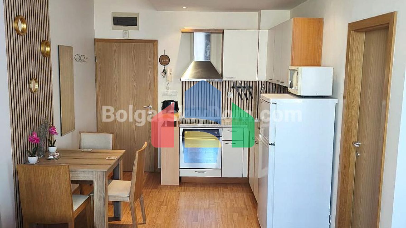 Двухкомнатная квартира в Райский Сад