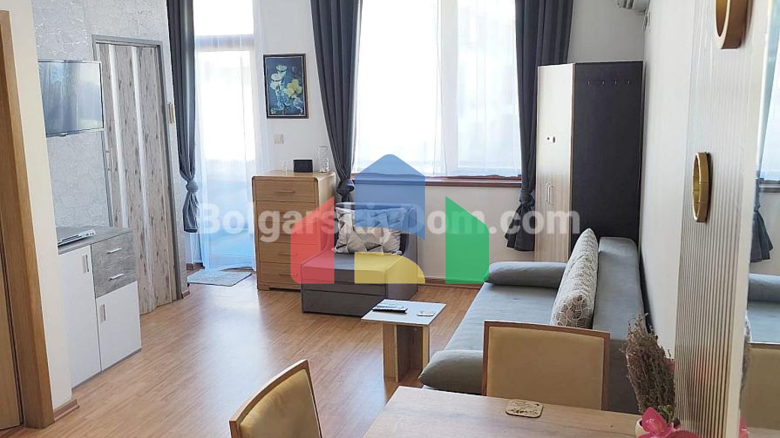 Двухкомнатная квартира в Райский Сад