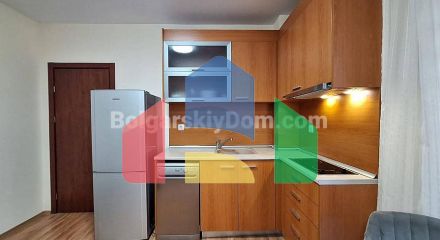 Двухкомнатаная квартира в Сияна