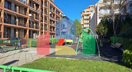 Двухкомнатаная квартира в Сияна