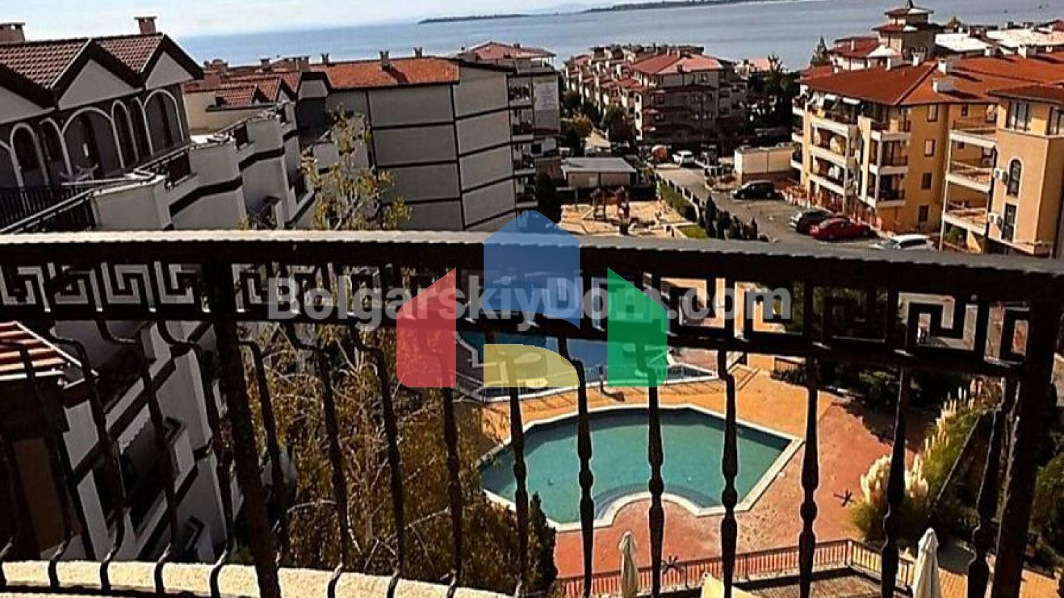 Четырехкомнатная квартира в Роял Палм