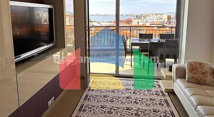 Четырехкомнатная квартира в Роял Палм