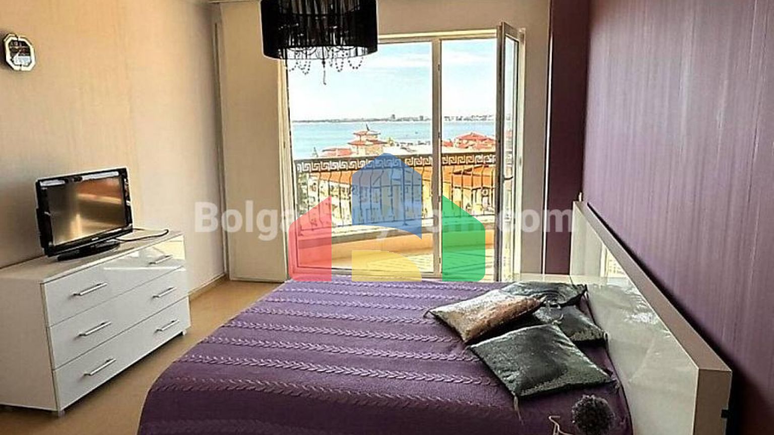 Четырехкомнатная квартира в Роял Палм