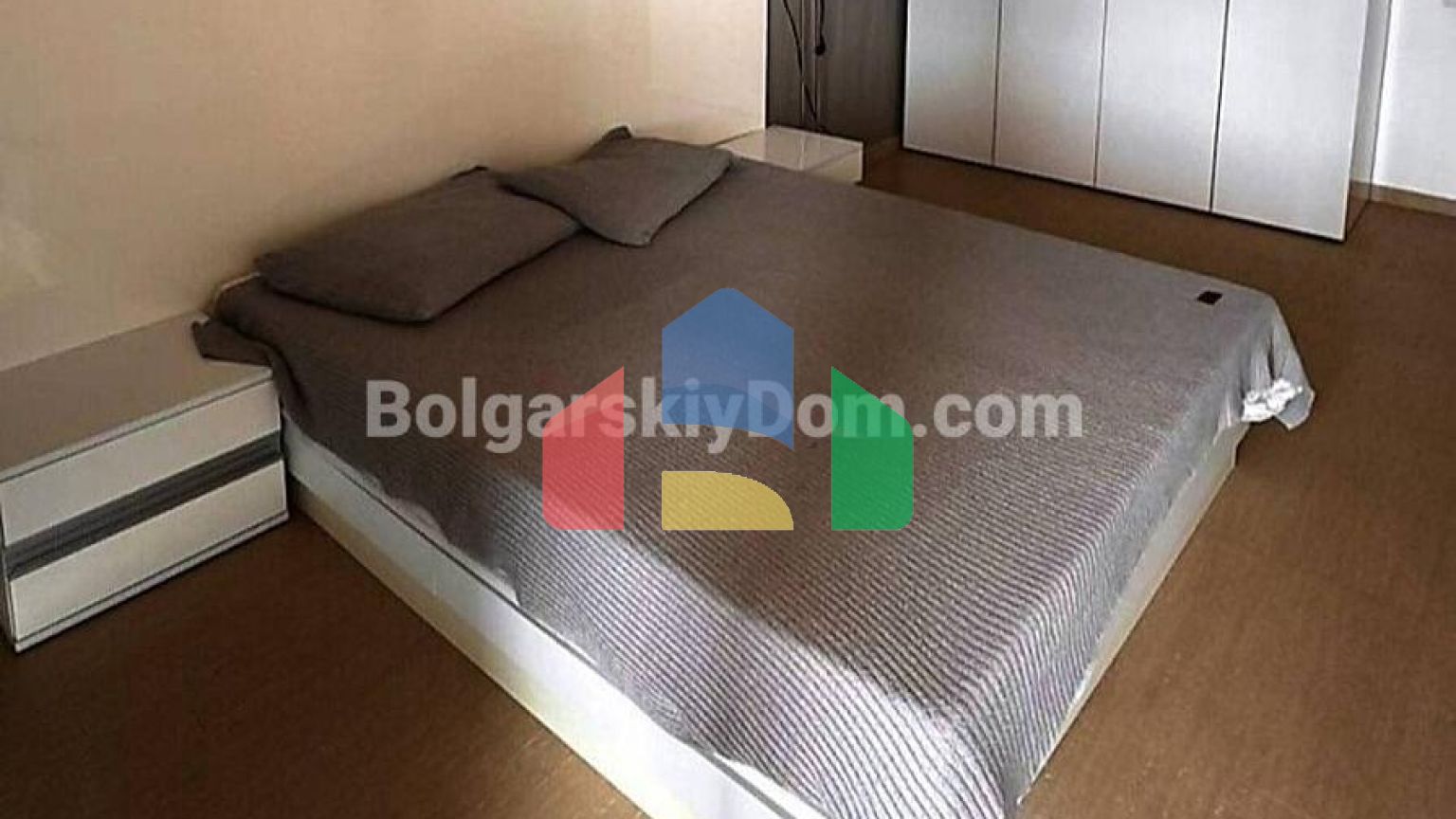 Четырехкомнатная квартира в Роял Палм