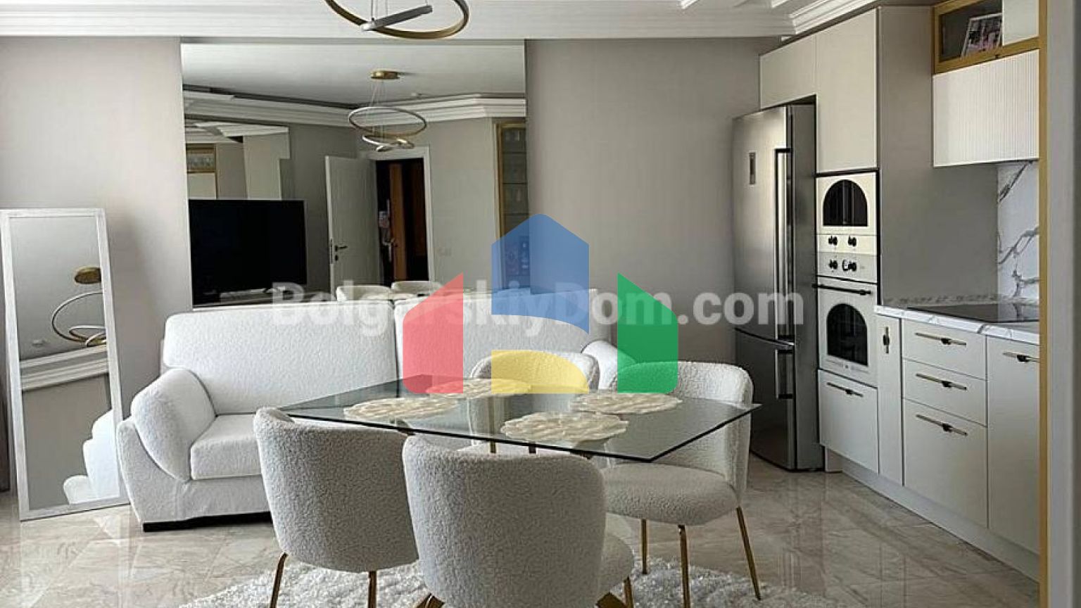 Трехкомнатная квартира в Вилла Флоренция