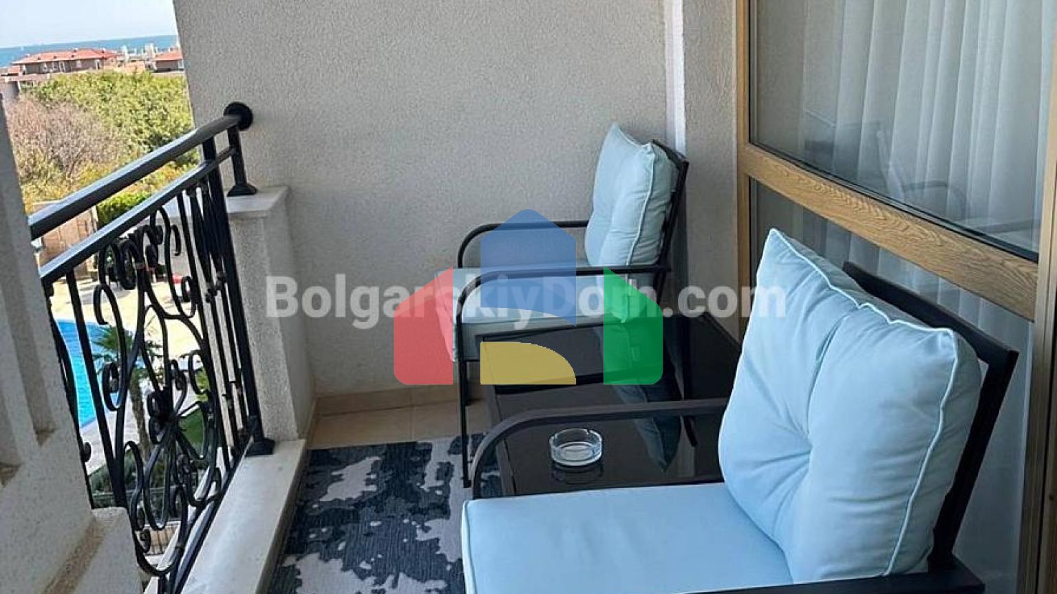 Трехкомнатная квартира в Вилла Флоренция