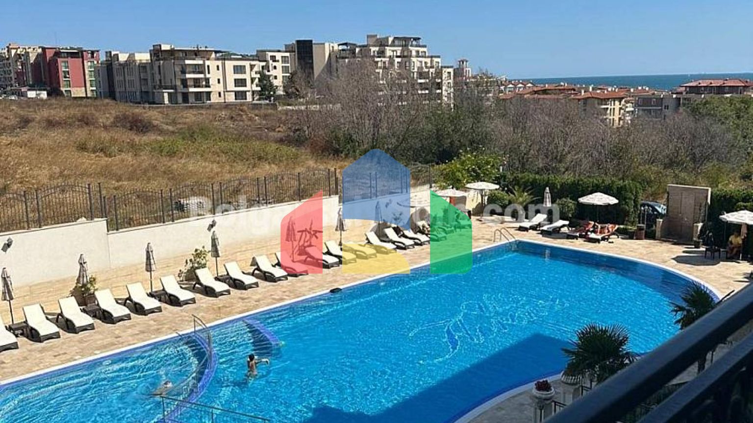 Трехкомнатная квартира в Вилла Флоренция